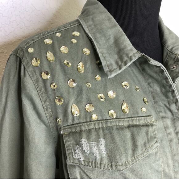 Jean Pascale army green distressed studded snap front shacket size 40 or US 10 - Picture 8 of 16
